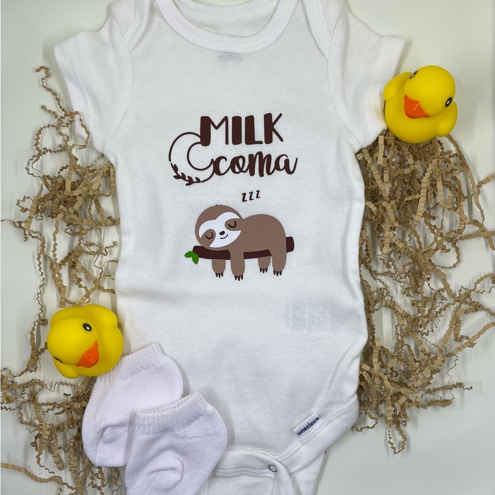 Personalized Onesie - Any Saying or Design! Order 2 or more & get discount 🤍